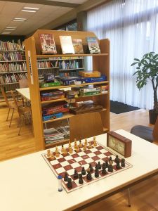 Bibliothek-1-klein