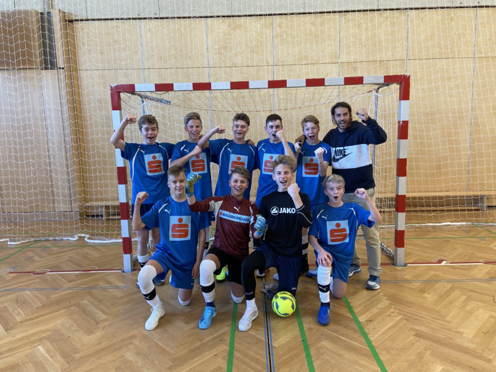 Fußballmannschaft U15 des Gymnasiums Hartberg baut Rekordserie aus! Fußballmannschaft U15 des Gymnasiums Hartberg baut Rekordserie aus!