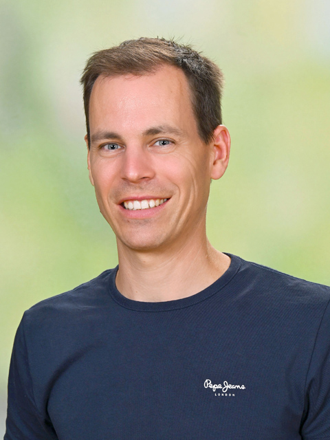 Mag. Hannes Hamilton, MA Mag. Hannes Hamilton, MA