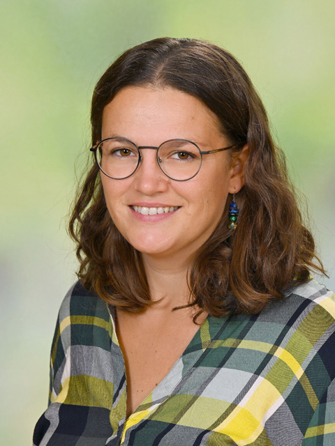 Mag. Isabella Krahulec Mag. Isabella Krahulec
