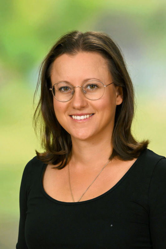 Mag. Katharina Tegischer Mag. Katharina Tegischer